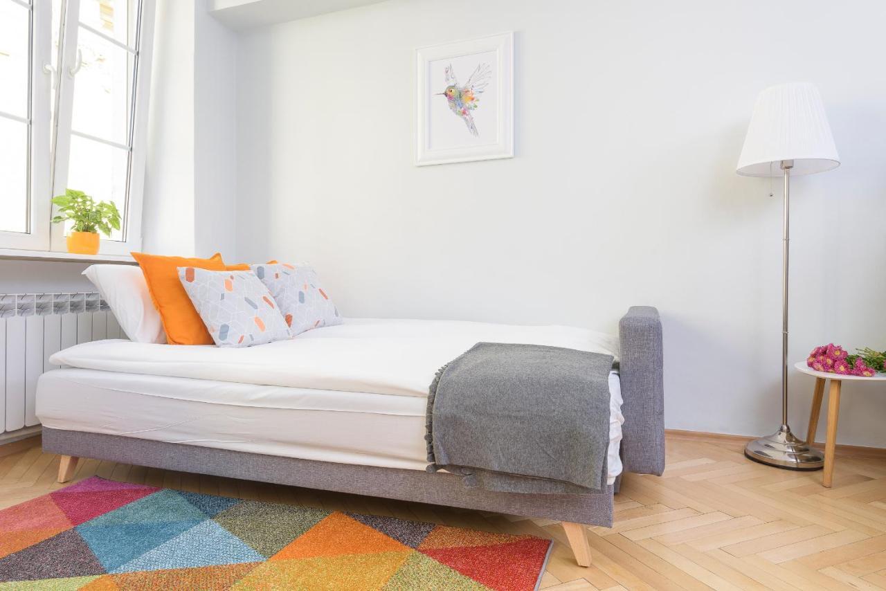 Bright And Modern Apartment In The Heart Of The Old And New Town Warsaw Exterior photo